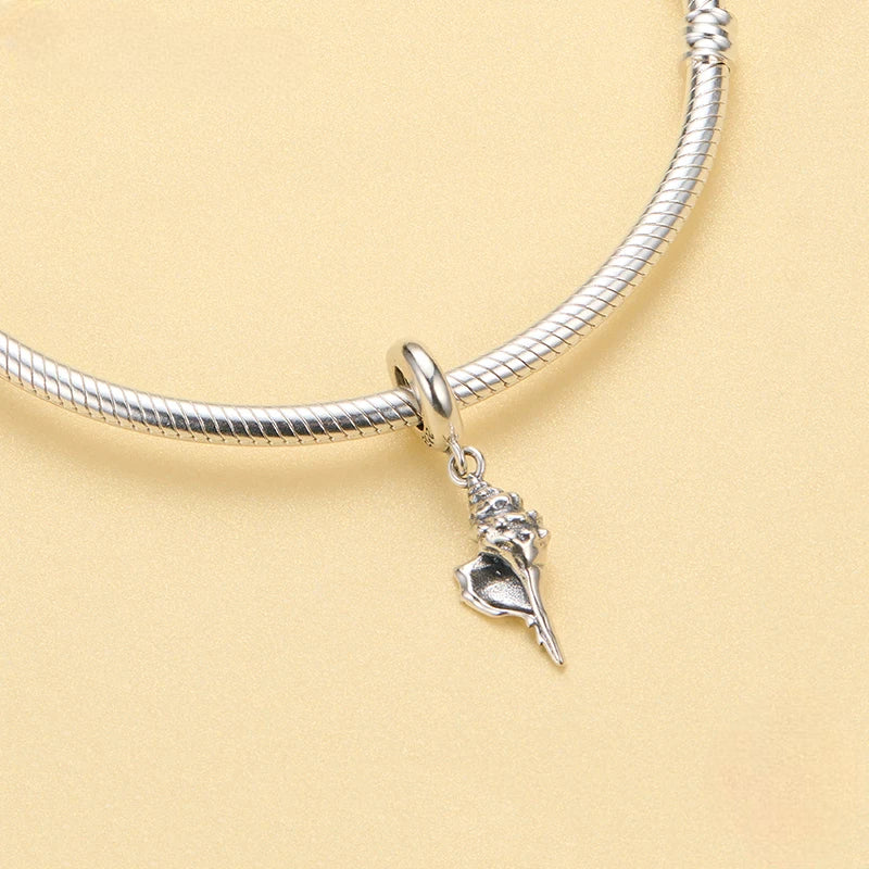 Charm My Life in 925 Silver - Ocean Whisper Shell Pendant